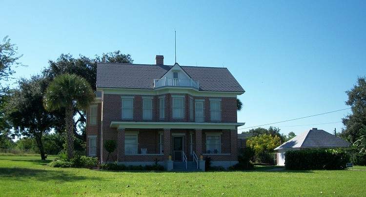 Hallstrom House